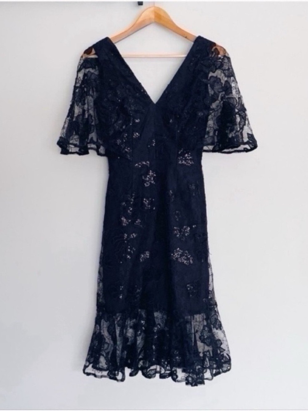 NEW Dress The Population Women’s Roseanna Dress Black Midi Flutter Sleeve XS - Picture 4 of 13